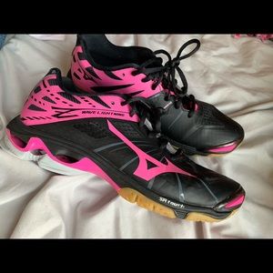 Mizuno Volleyball Shoes